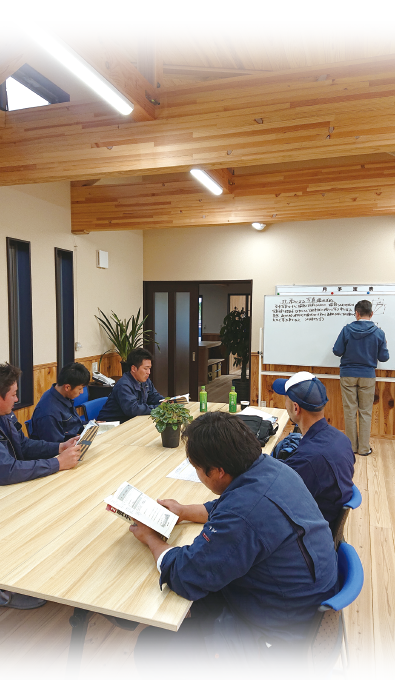 土木施工管理技士・造園施工管理技士・測量士補(講習会実施の様子)